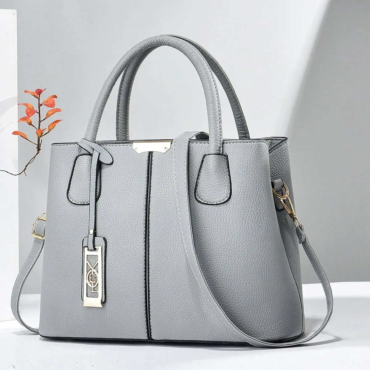 Leather Handbag for Women with Zipper Closure - Lylamor.com