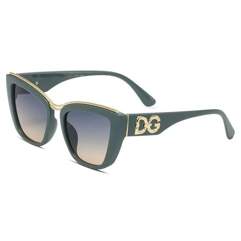 Hot Selling Large Frame European And American Style Women'S Sunglasses Advanced Sense Retro Sunglasses Woman Gifts Wholesale