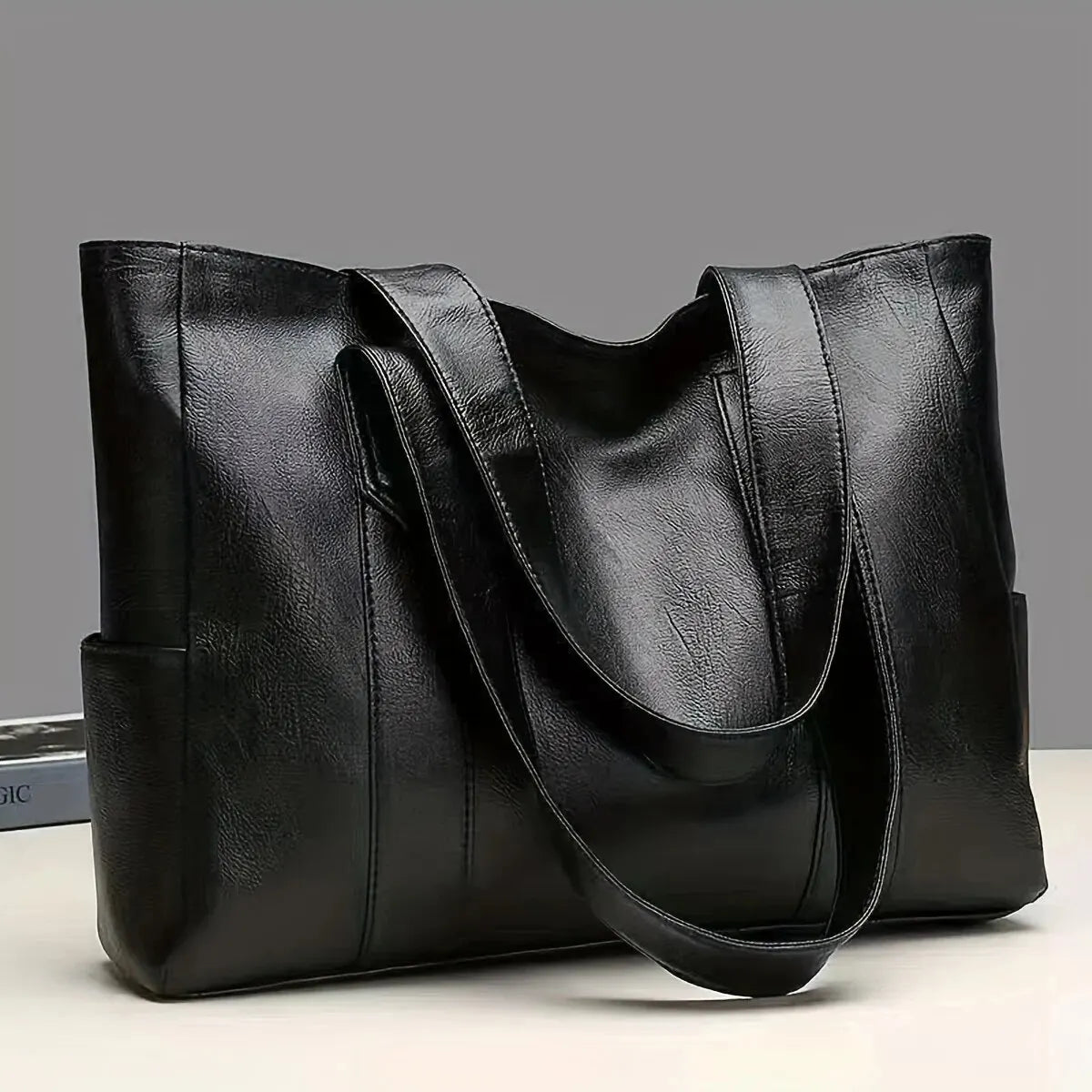 Vintage Large Capacity Tote Bag – Retro Vegan Leather Shoulder Bag for Women's Commute