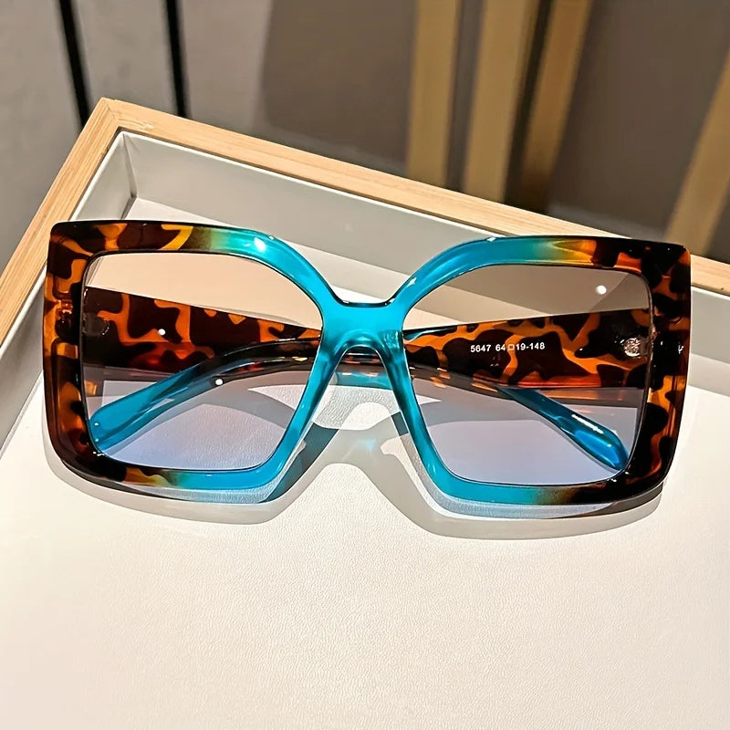 Oversized Square Fashion Fashion Glasses with Gradient Lenses - Chic Tortoiseshell & Leopard Print Frames Anti-Glare PC Material