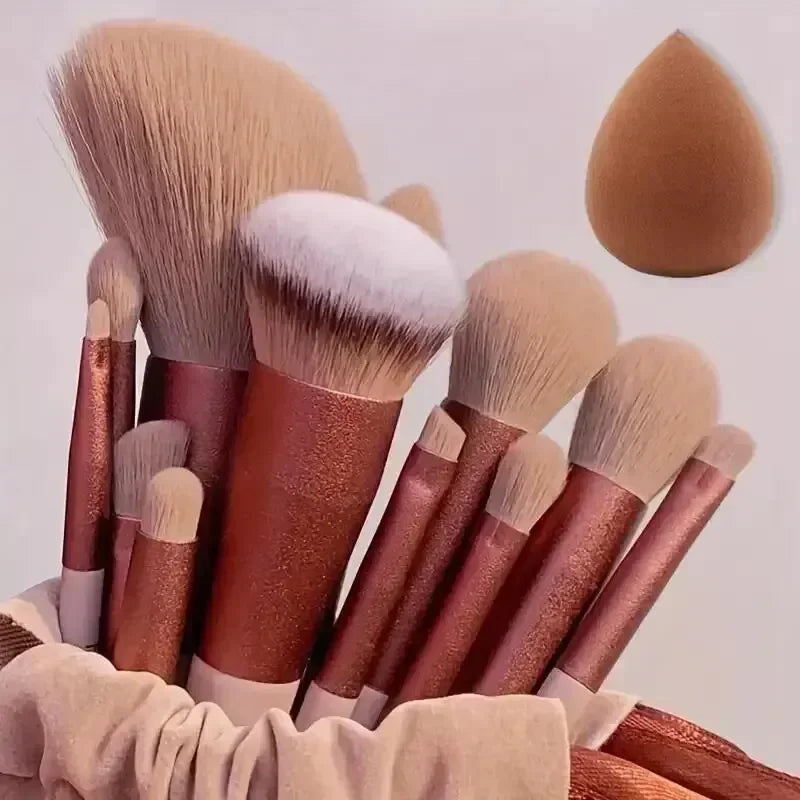 Professional Makeup Brush Set – Soft, Fluffy & Complete Beauty Tools - Lylamor.com