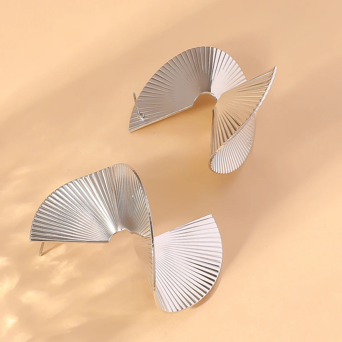 Retro Spiral Statement Earrings : Geometric Gold & Silver Party Jewelry for Women - Lylamor.com