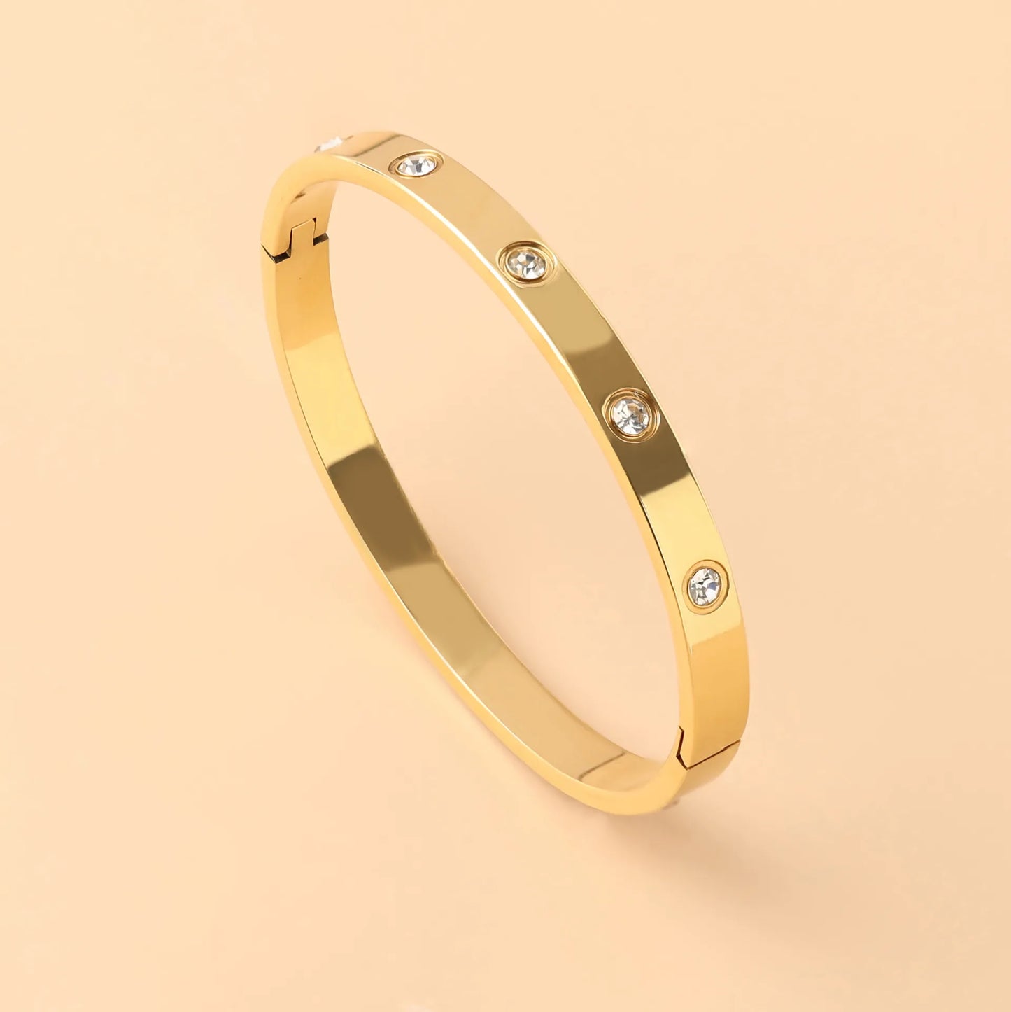 Classic 18K Stainless Steel Diamond Oval Bracelet - Timeless High-End Everyday Jewelry - Lylamor.com