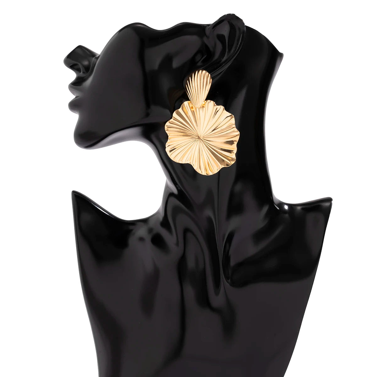 Lotus Leaf Drop Earrings | Trendy Geometric Gold Pendant Earrings for Women - Lylamor.com