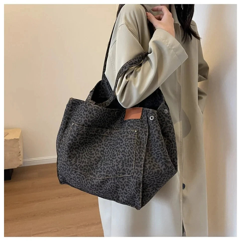 Leopard Print Canvas Tote Bag – Large Capacity Retro Shoulder Bag for School, Work & Shopping - Lylamor.com