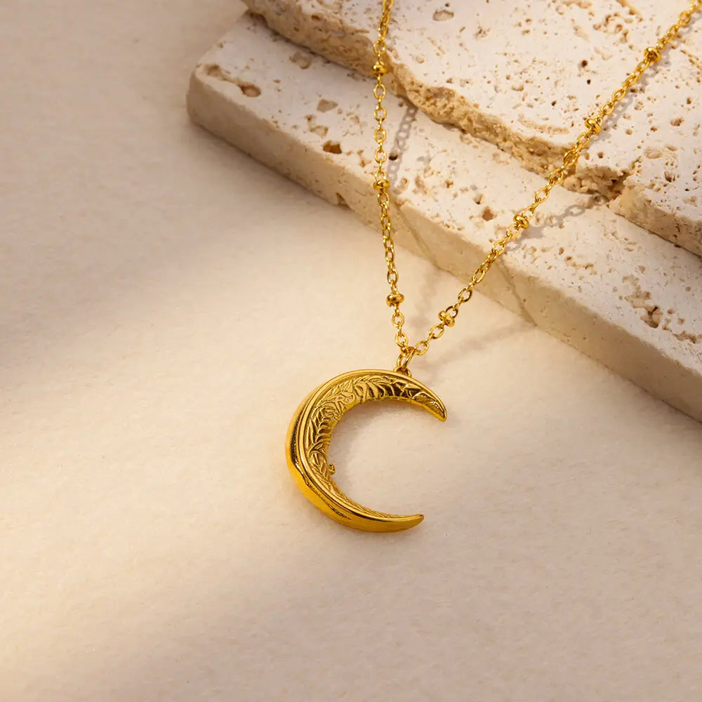 316L Stainless Steel Heart Necklace | Gothic Gold Layered Choker for Women & Girls - Lylamor.com