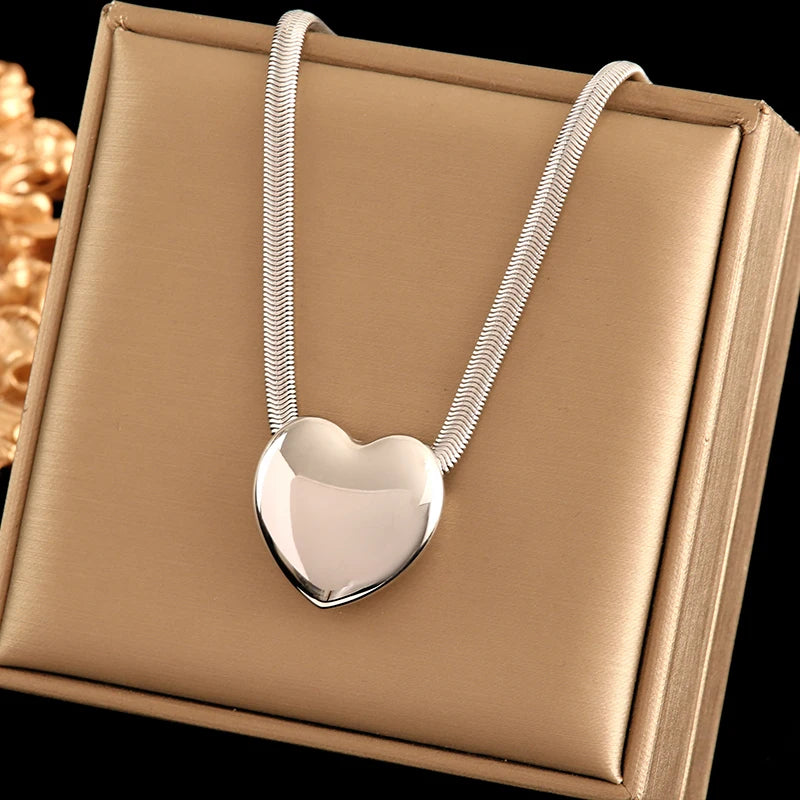 EILIECK 316L Stainless Steel Heart Pendant Necklace - 18K Gold Plated Waterproof Love Jewelry - Lylamor.com