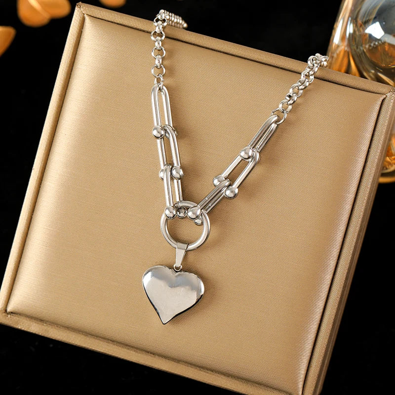 EILIECK 316L Stainless Steel Heart Pendant Necklace - 18K Gold Plated Waterproof Love Jewelry - Lylamor.com