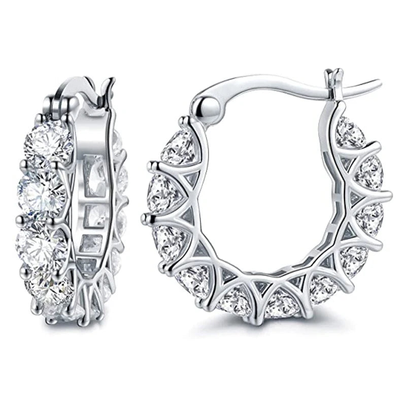 Pendientes de aro Huitan Luxe con circonitas cúbicas: elegancia con pavé de cristal