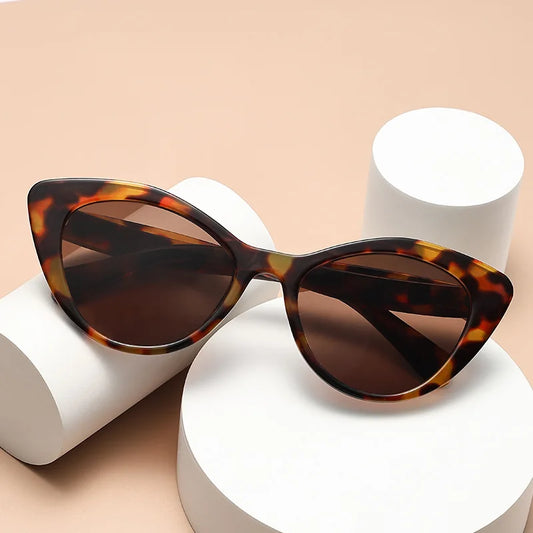 Fashion Cat Eye Women's Sunglasses 2025 Luxury Brand Designer Black Leopard Small Frame Sun Glasses UV400 Girl Letter Eyewear