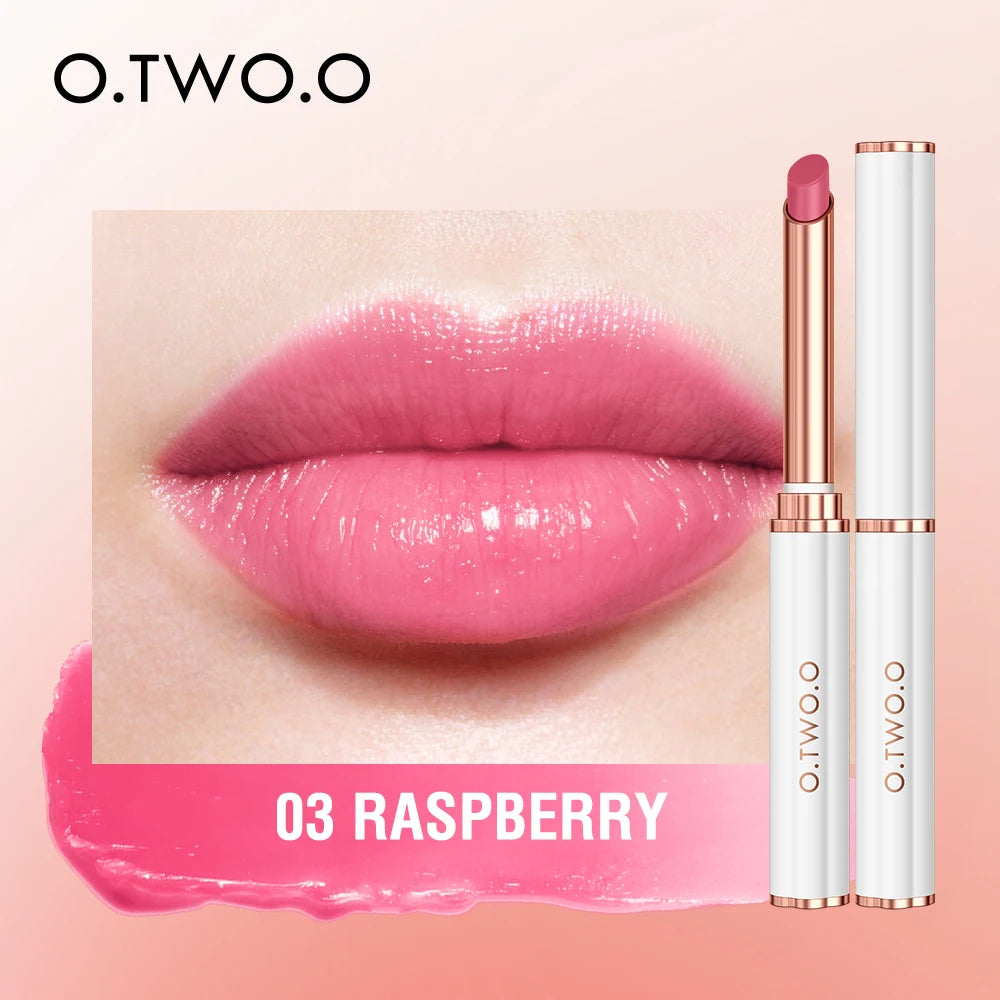 O.TWO.O Ever-Changing Lip Plumper – Color Morphing, Long Lasting, Moisturizing Lip Balm with Natural Beeswax - Lylamor.com