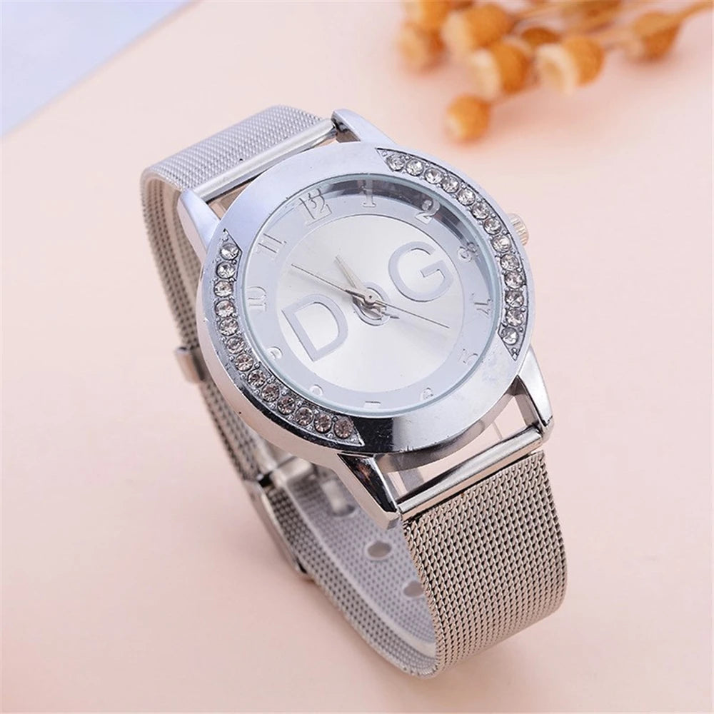 DQG Starry Sky Diamond Watch – Gold Mesh Strap Quartz Dress Watch