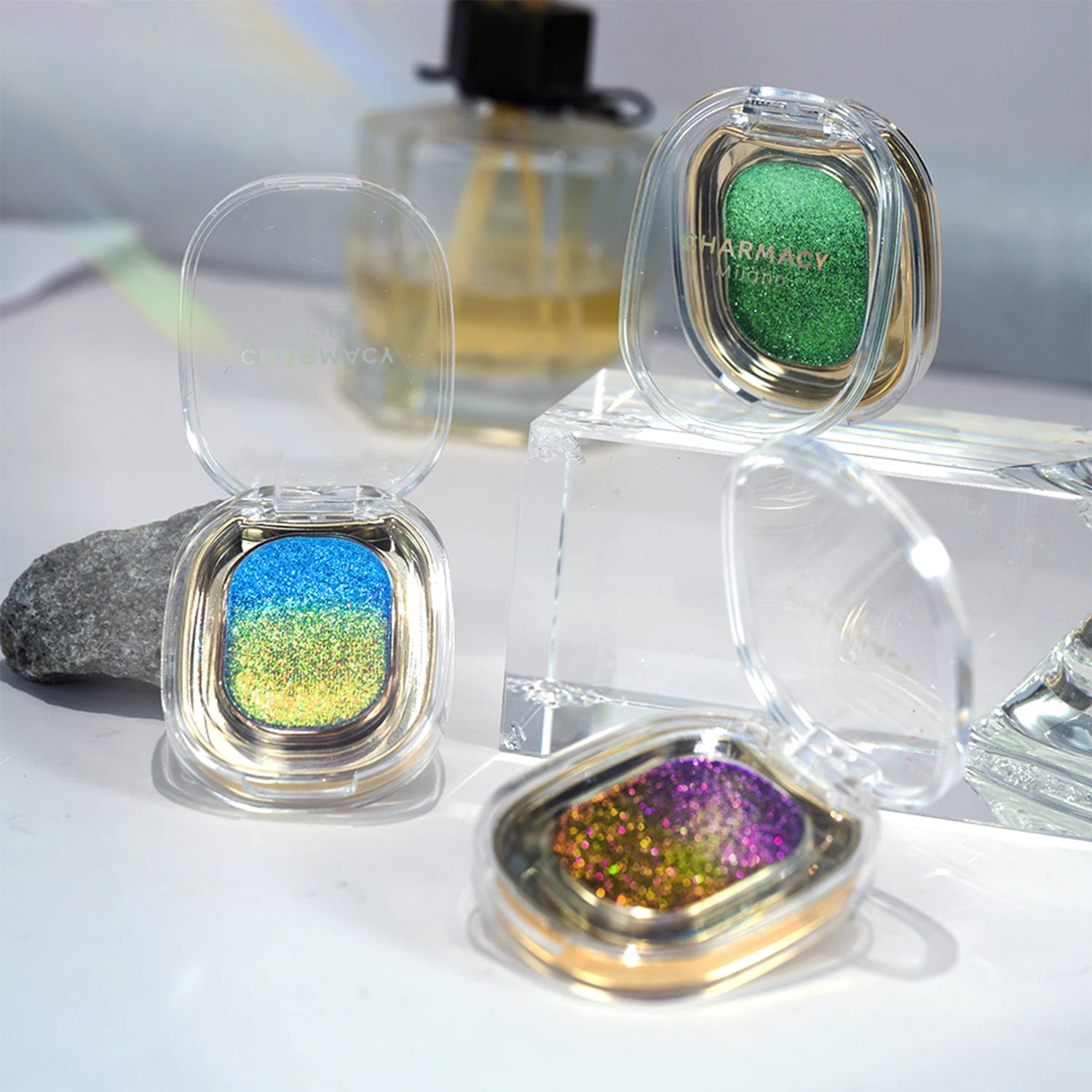 CHARMACY Multichrome Glitter Eyeshadow – High Pigment, Color Shifting Shimmer - Lylamor.com