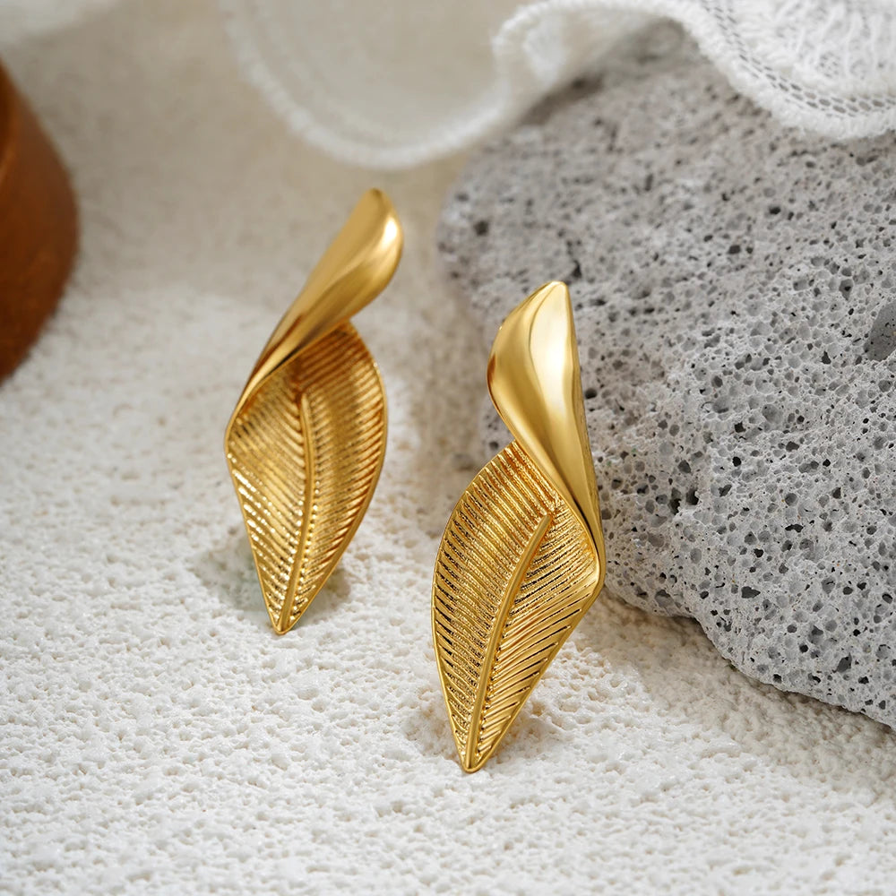 Glossy Three-Layer Knot Earrings | Gold Stainless Steel Vintage Jewelry for Women - Lylamor.com