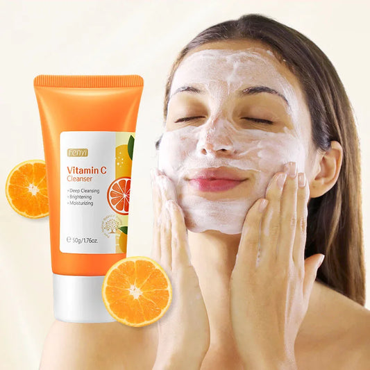 Vitamin C Facial Cleanser | Deep Cleansing Face Wash with Blackhead Removal & Moisturizing - Lylamor.com